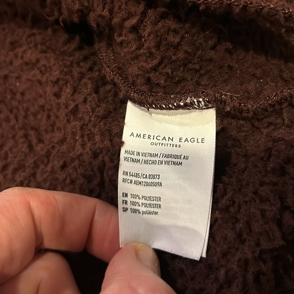 American Eagle Oversized Teddy Sherpa Maroon Burgundy Jacket - Picture 6 of 6